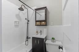 Freshly Renovated 1BR Near Beale and Downtown - Image 5