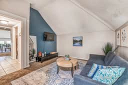The Willett Loft | Spacious 2BR Escape in Memphis - Image 2