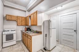 Vibrant Memphis Retreat | Steps from Local Spots - Image 3