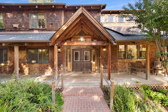 Parkside Place | Amazing Location | One Of A Kind - Image 5
